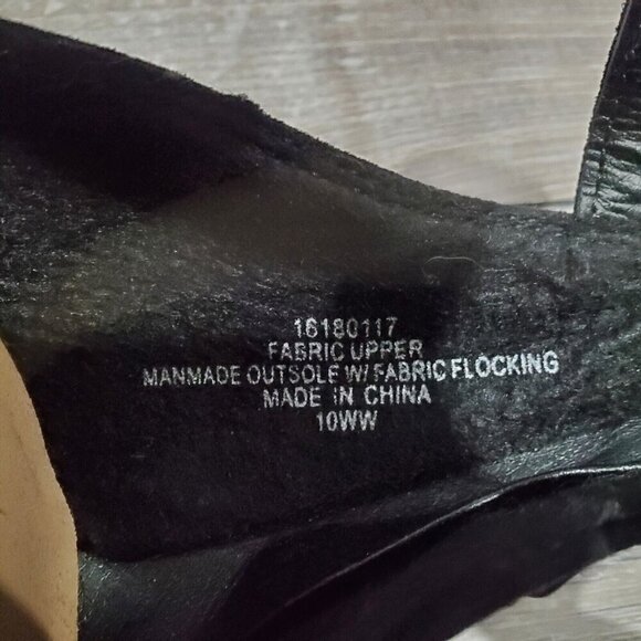 Torrid Women's Sz 10 WW Black Wedge Heels Back Heel Zipper Open Toe Rhinestones - Picture 12 of 15